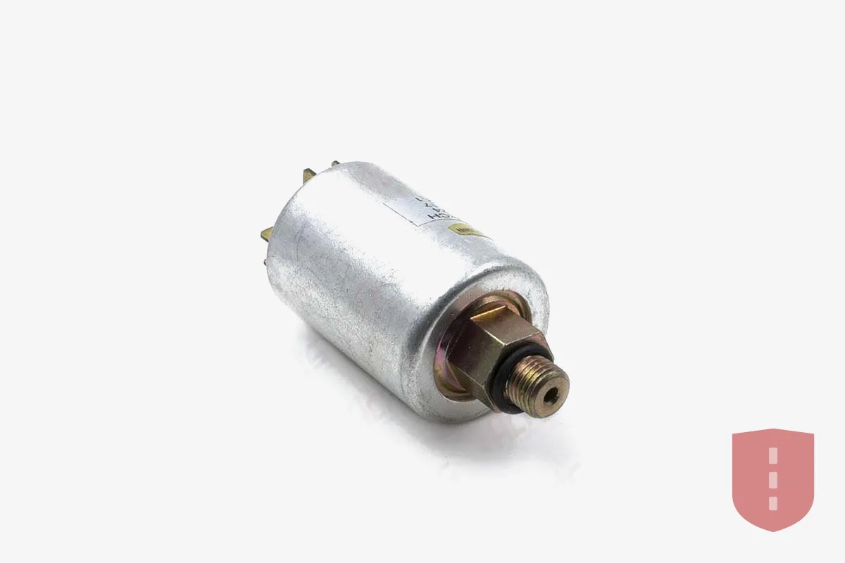 International, Mack A/C Switch (1980–2017)